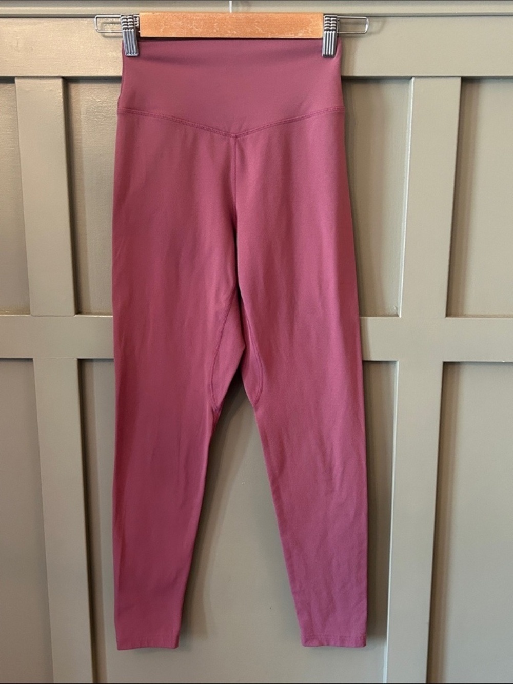 Balance Athletica Vitality Ascend Leggings Sundown Pink Size Medium - Picture 3 of 8